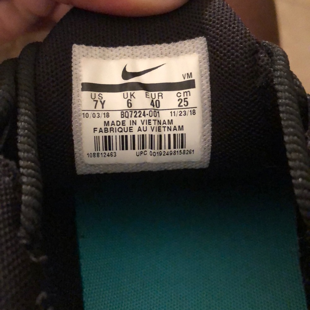 Nike Vapormax - Picture 3 of 3